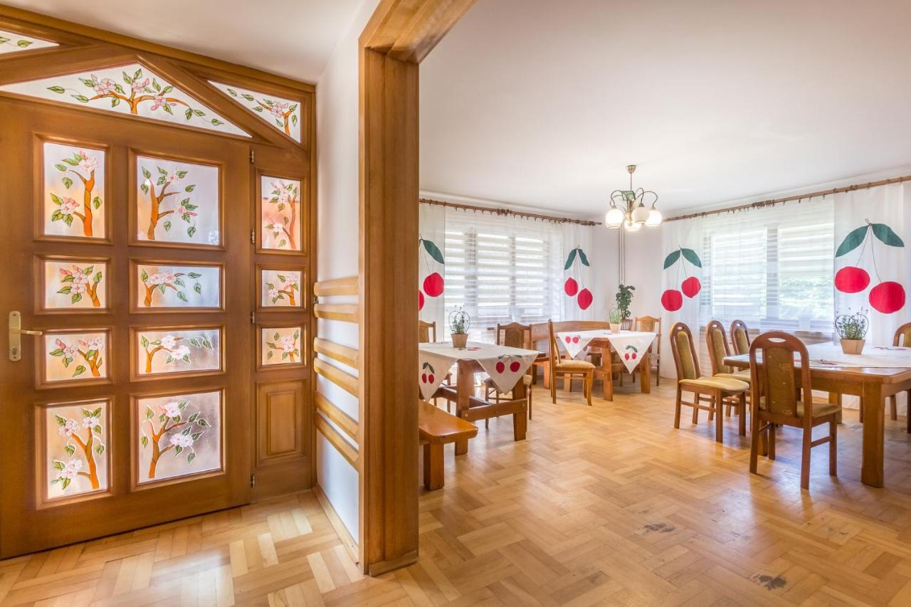 Wisniowy Gaj Villa Ujanowice Екстериор снимка