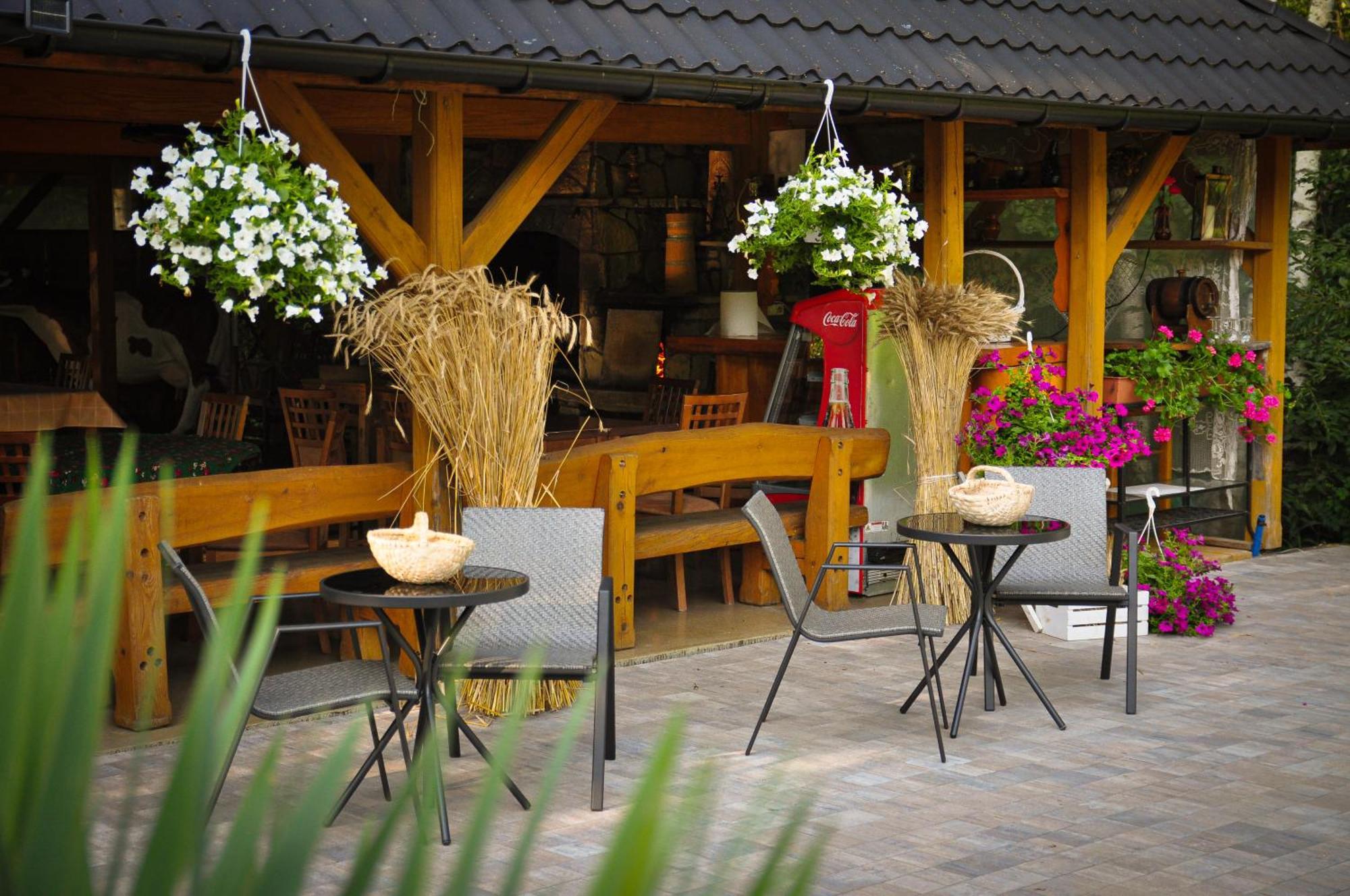 Wisniowy Gaj Villa Ujanowice Екстериор снимка